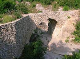 ponte romano di montetiffi